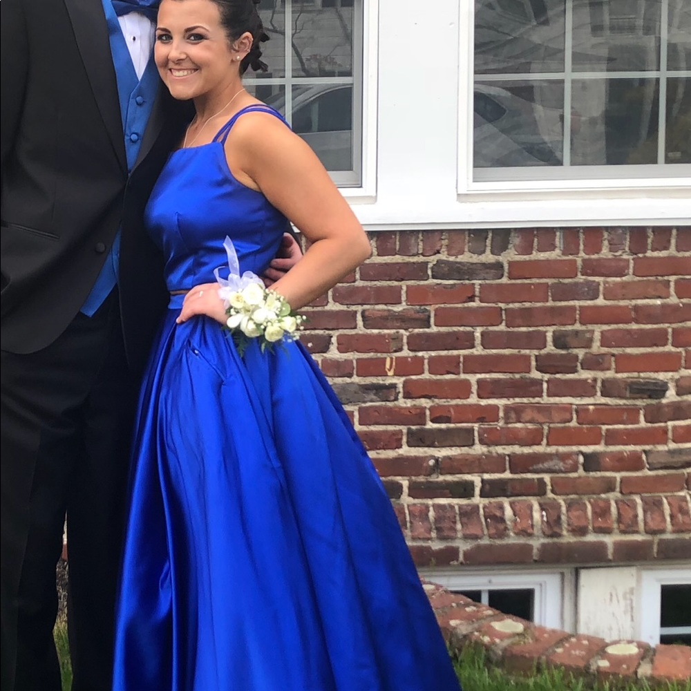 Prom Dress👗 - Picture 1 of 2